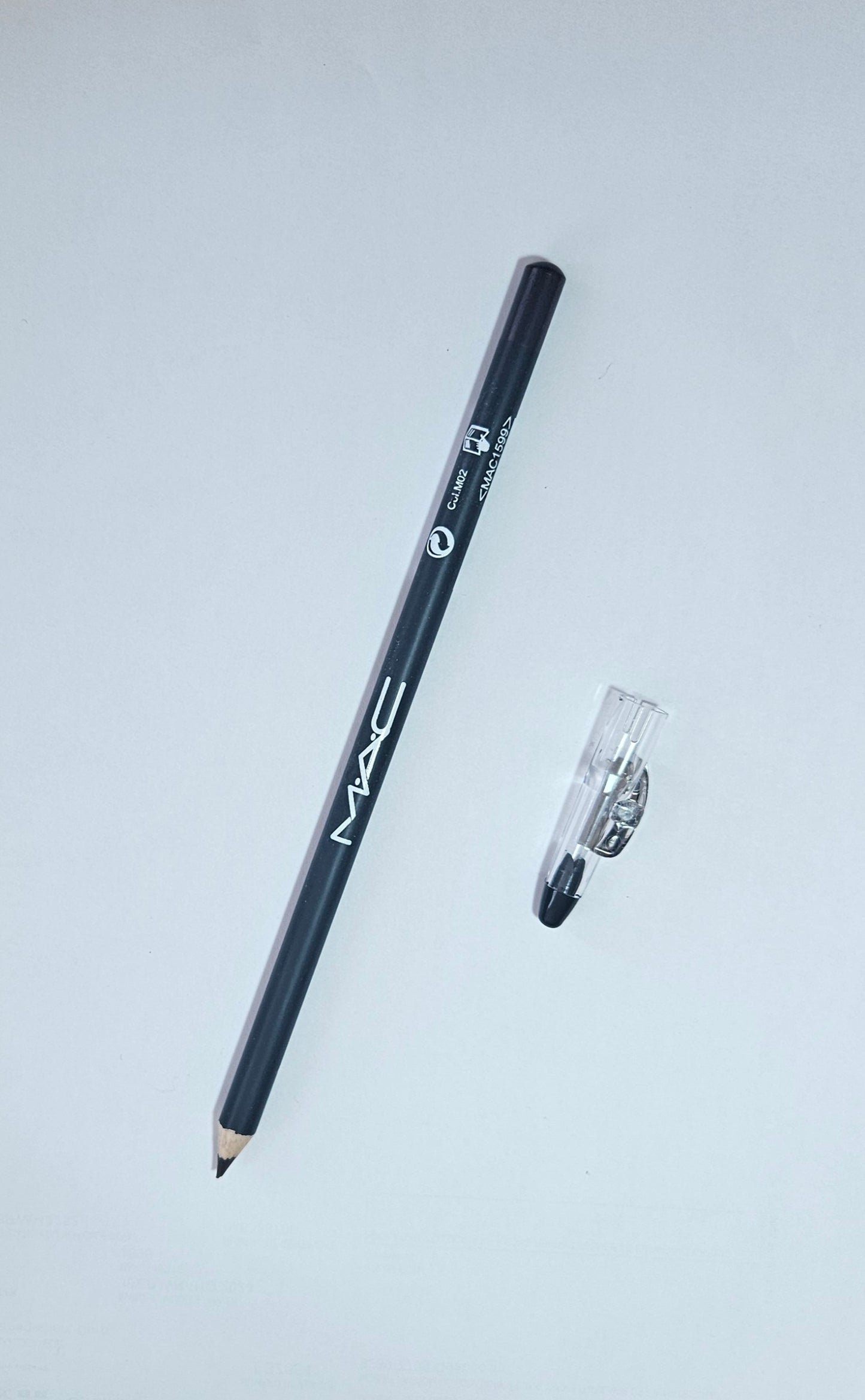 Crayons soucils with Sharpener