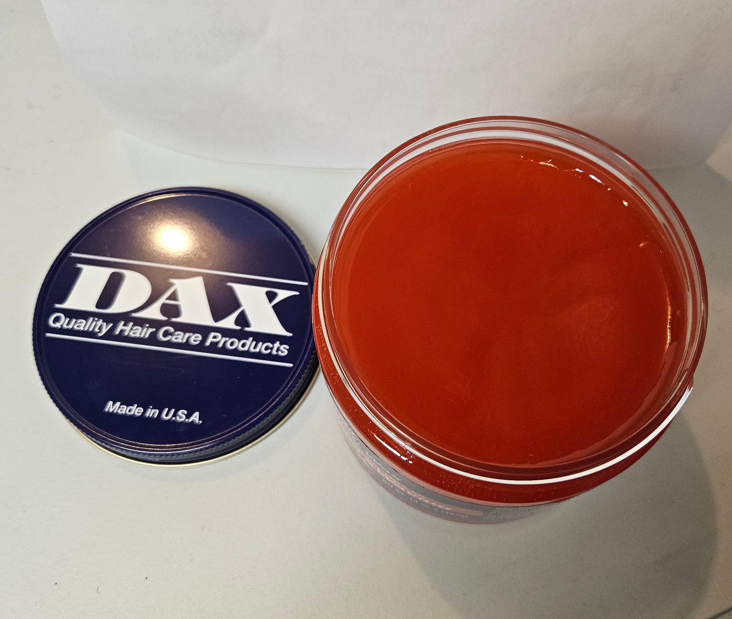 DAX pomade