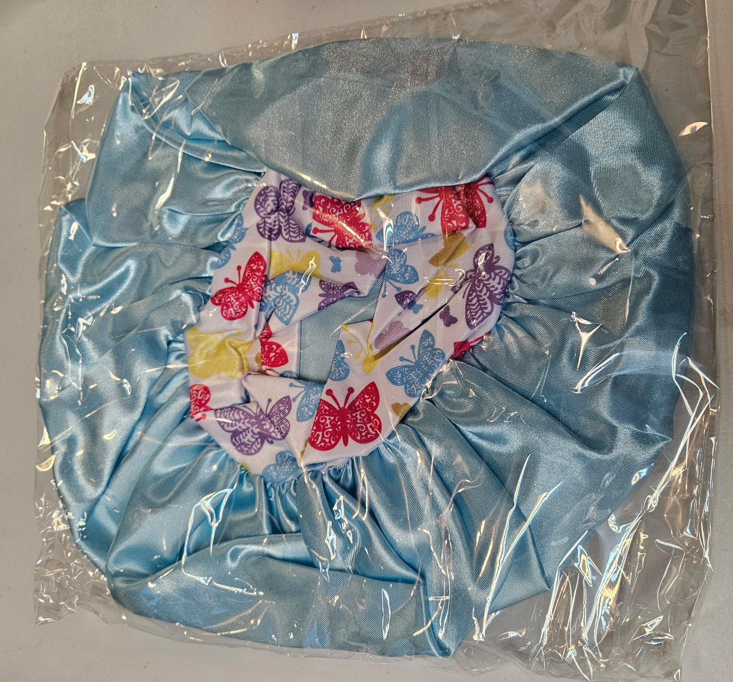 Bonnets en satin bandeau avec motif de fleurs ou papillons