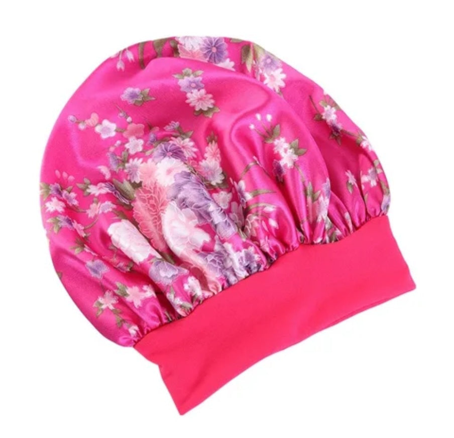 Bonnets en satin